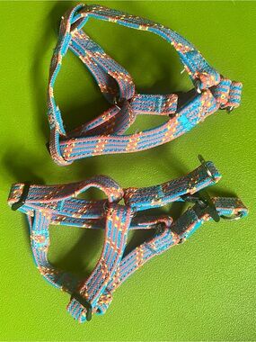 LAST CHANCE❗️(8/23) - Colorful woven (2) harnesses